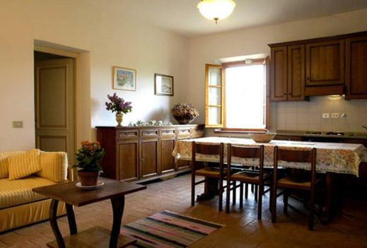 Agriturismo Le Pianore Монтеспертоли Экстерьер фото